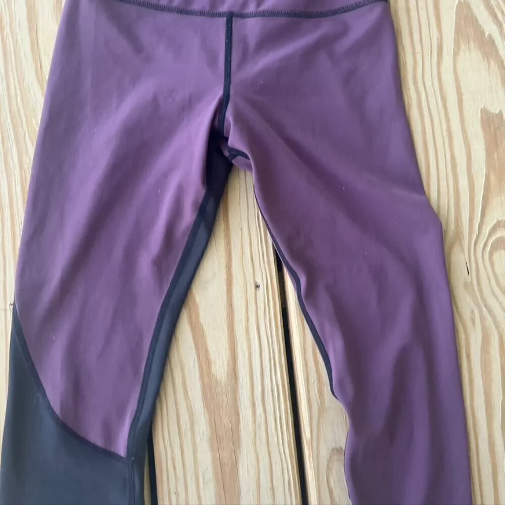 ** Zyia Active Joker Light n Tight Leggings Purple & Black ColorBlock Size 4